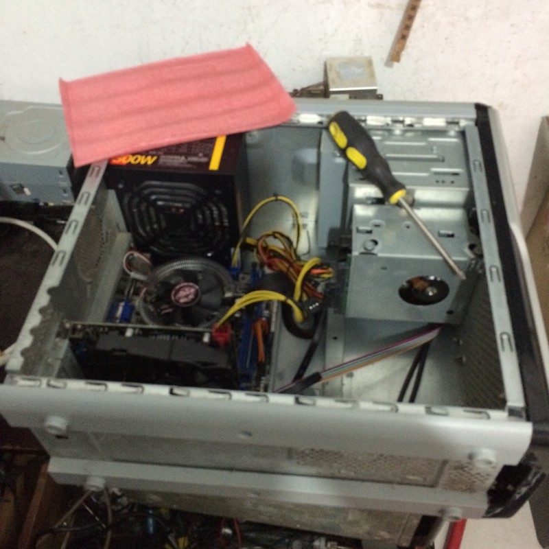 新人的极简装机作业，欢迎砸鸡蛋！