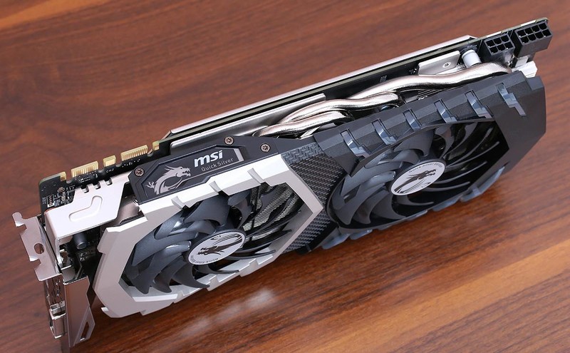 岂止于颜值？银白黑冷艳配色主机诞生记！