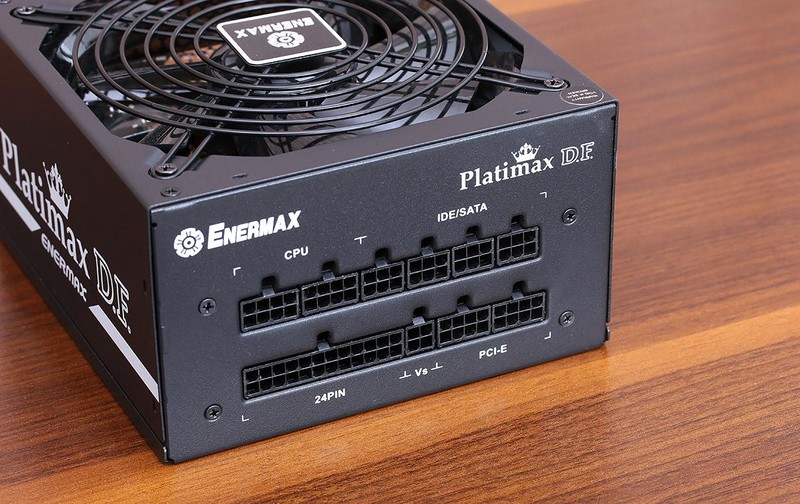 岂止于颜值？银白黑冷艳配色主机诞生记！