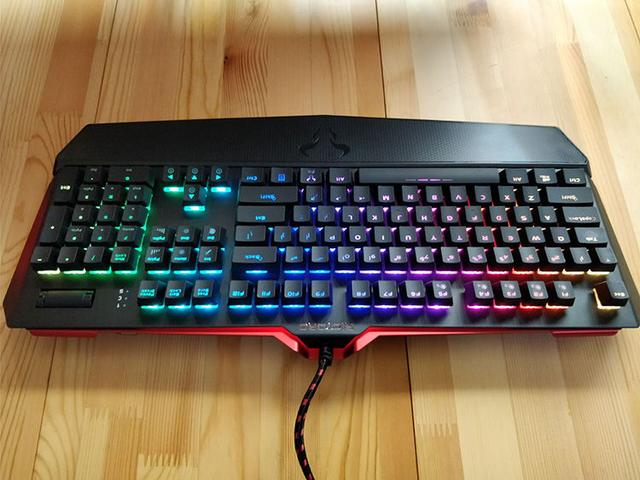 红火牛幽灵之手KR910机械键盘——静音粉红轴游戏机械键盘