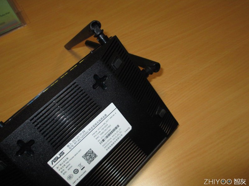 性价比与高品质的完美结合，坚若磐石的华硕路由器评测