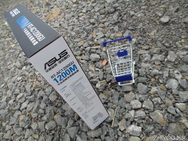 性价比与高品质的完美结合，坚若磐石的华硕路由器评测