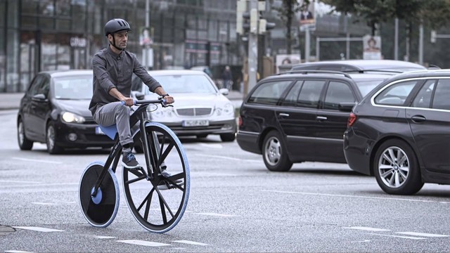250W疯狂骑士：Concept 1865塑料电动车