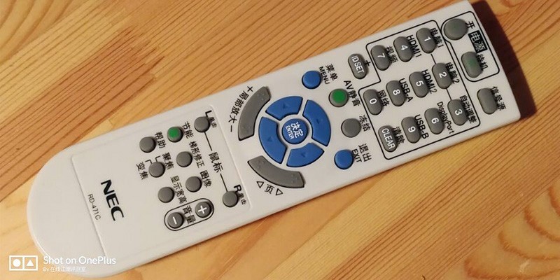 家用投影机实拍美图鉴赏——NEC NP-CD3100H家用投影机（视频）