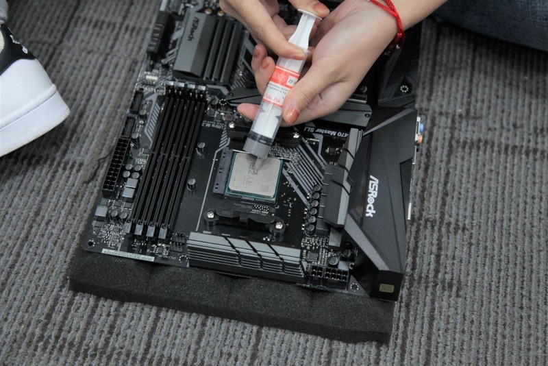 在绝地求生中碰撞火花之女A粉的进击之路