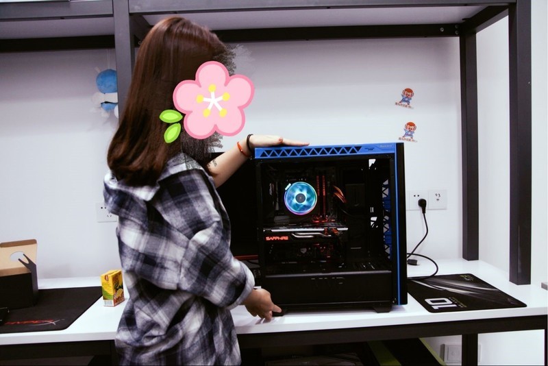 在绝地求生中碰撞火花之女A粉的进击之路