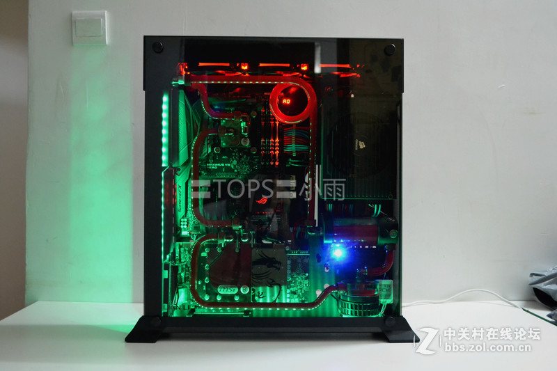 彩蛋现身~壁挂式+全侧透 LIANLI O7s酷炫装机