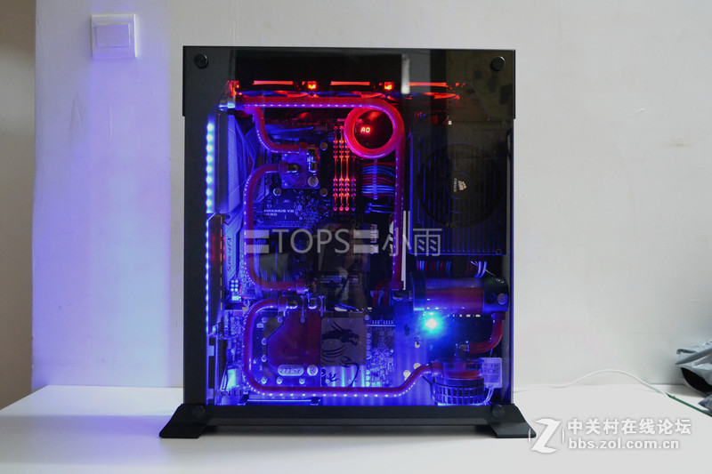 彩蛋现身~壁挂式+全侧透 LIANLI O7s酷炫装机