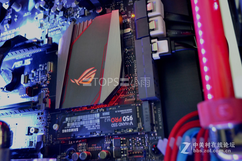 彩蛋现身~壁挂式+全侧透 LIANLI O7s酷炫装机