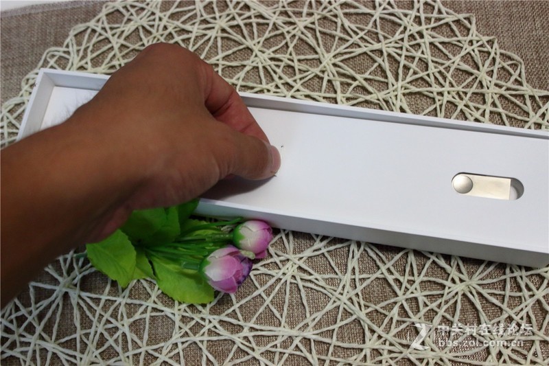 ＃懒人必备！！告别手动刷牙＃Oclean One，开启牙齿革命新篇章