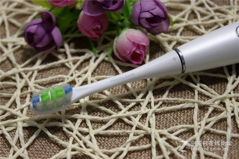 ＃懒人必备！！告别手动刷牙＃Oclean One，开启牙齿革命新篇章