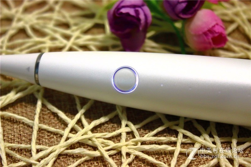 ＃懒人必备！！告别手动刷牙＃Oclean One，开启牙齿革命新篇章