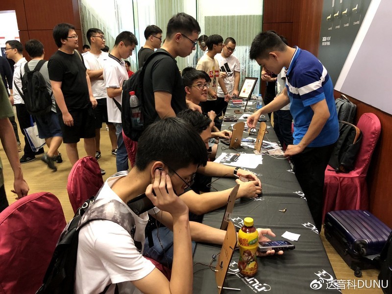 DK-4001（极）荣获技术创新奖！2018广州国际耳机展回顾