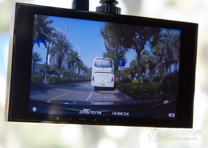 避免碰瓷 卡仕特L60 专业微单行车记录仪