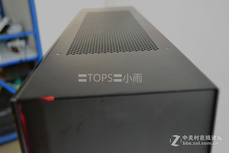 彩蛋现身~壁挂式+全侧透 LIANLI O7s酷炫装机