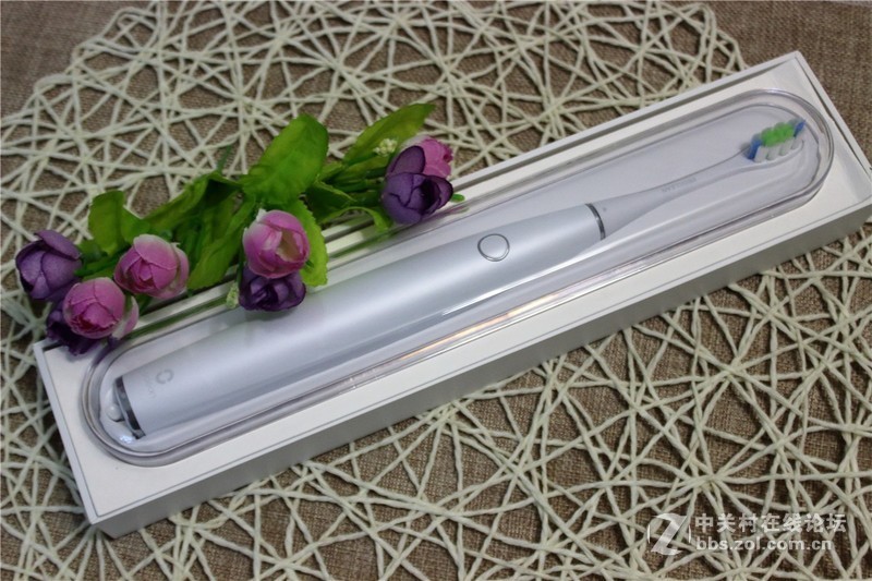 ＃懒人必备！！告别手动刷牙＃Oclean One，开启牙齿革命新篇章