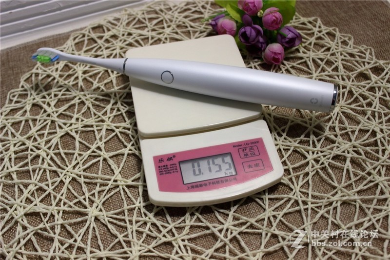 ＃懒人必备！！告别手动刷牙＃Oclean One，开启牙齿革命新篇章