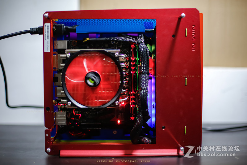 当遇上彩虹，把它变成艺术品，并命名为《永不消失的彩虹》