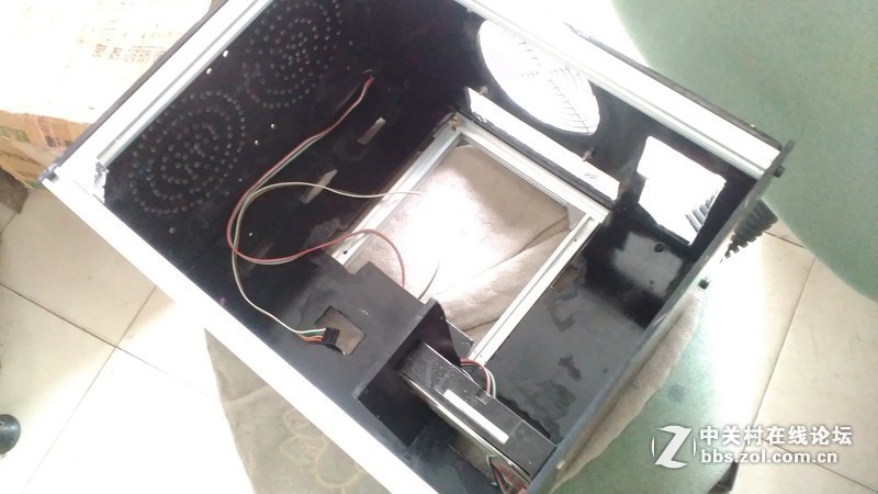 有谁还记得我  太阳爸爸   当年的 太阳哥哥  我回来了  蛋又一次疼了  全手工 机箱