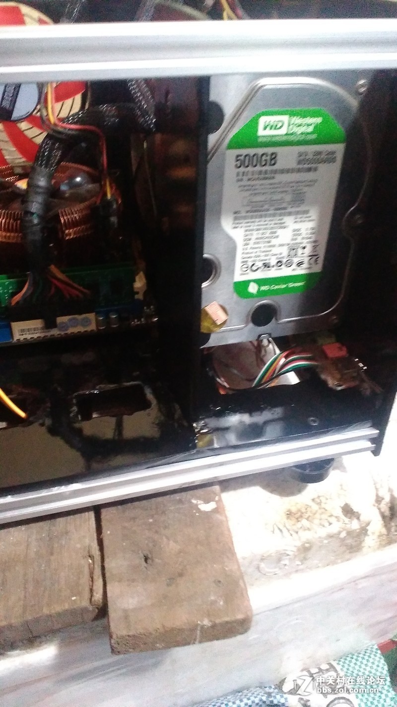 有谁还记得我  太阳爸爸   当年的 太阳哥哥  我回来了  蛋又一次疼了  全手工 机箱