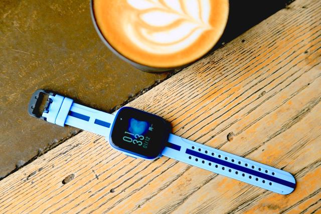 新的一年新的开始！爱他，就为TA挑选一款儿童电话手表吧