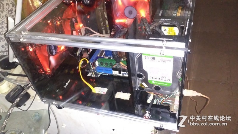 有谁还记得我  太阳爸爸   当年的 太阳哥哥  我回来了  蛋又一次疼了  全手工 机箱