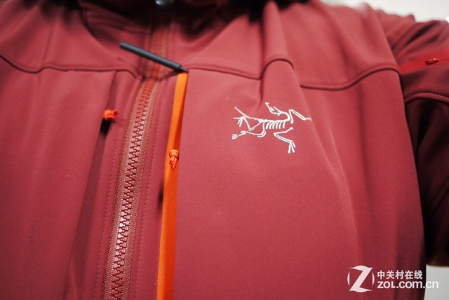 无拘无束无限制 测海能达蓝牙通讯套装(一)