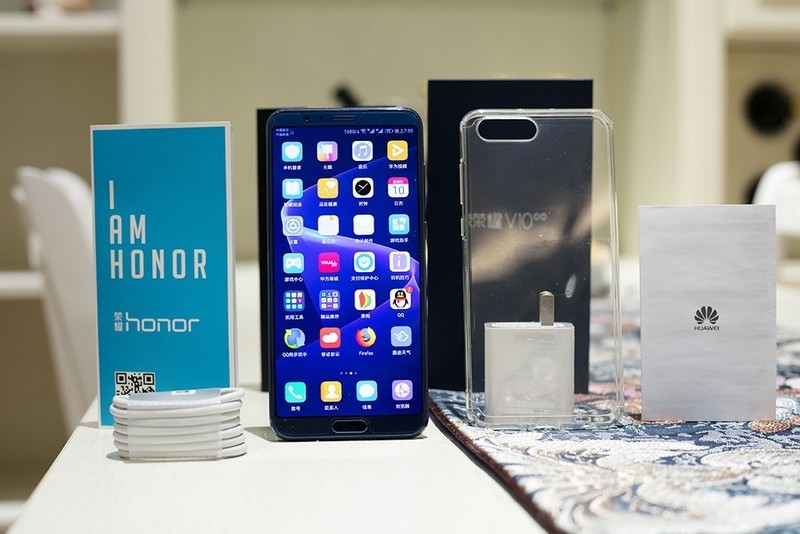 麒麟970顶配，荣耀V10尊享版拆解