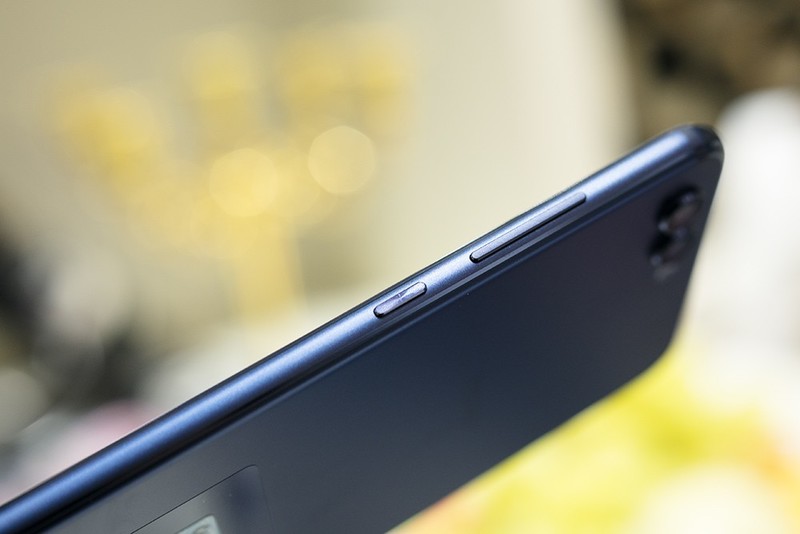 麒麟970顶配，荣耀V10尊享版拆解