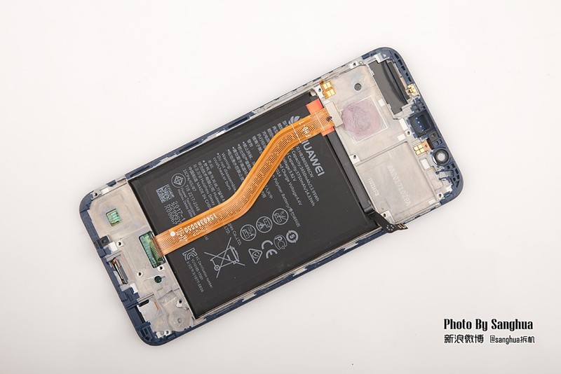 麒麟970顶配，荣耀V10尊享版拆解