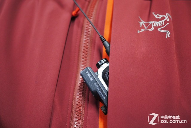 无拘无束无限制 测海能达蓝牙通讯套装(一)