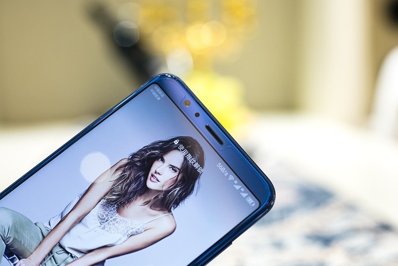 麒麟970顶配，荣耀V10尊享版拆解