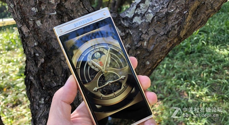 山寨手机的骄傲，星空体育平台手机的无奈，华强北新机竟让专卖店真假难辨