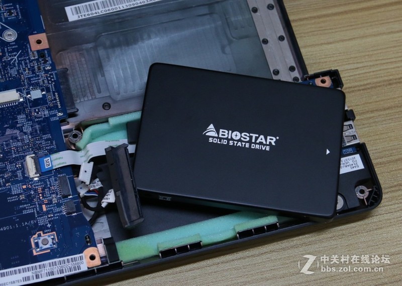 宏基E1-470G笔记本加装SSD、内存大升级，附拆解教程