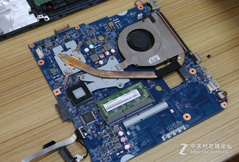 宏基E1-470G笔记本加装SSD、内存大升级，附拆解教程