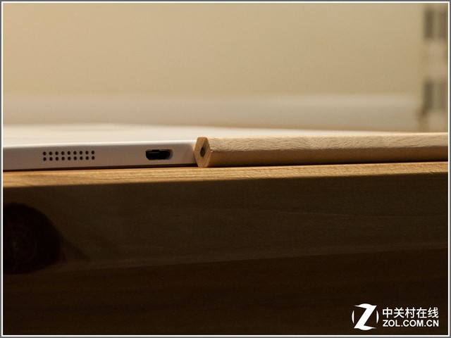 旅行箱中必备 星空体育平台Galaxy Tab2减负利器