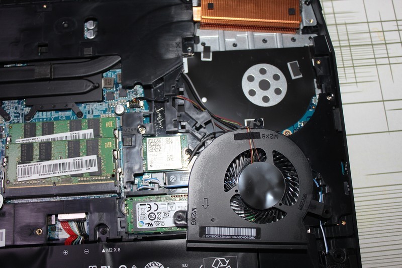 ◣夕风毒毒◥拯救者-15拆机教程（加内存加固态清灰必看