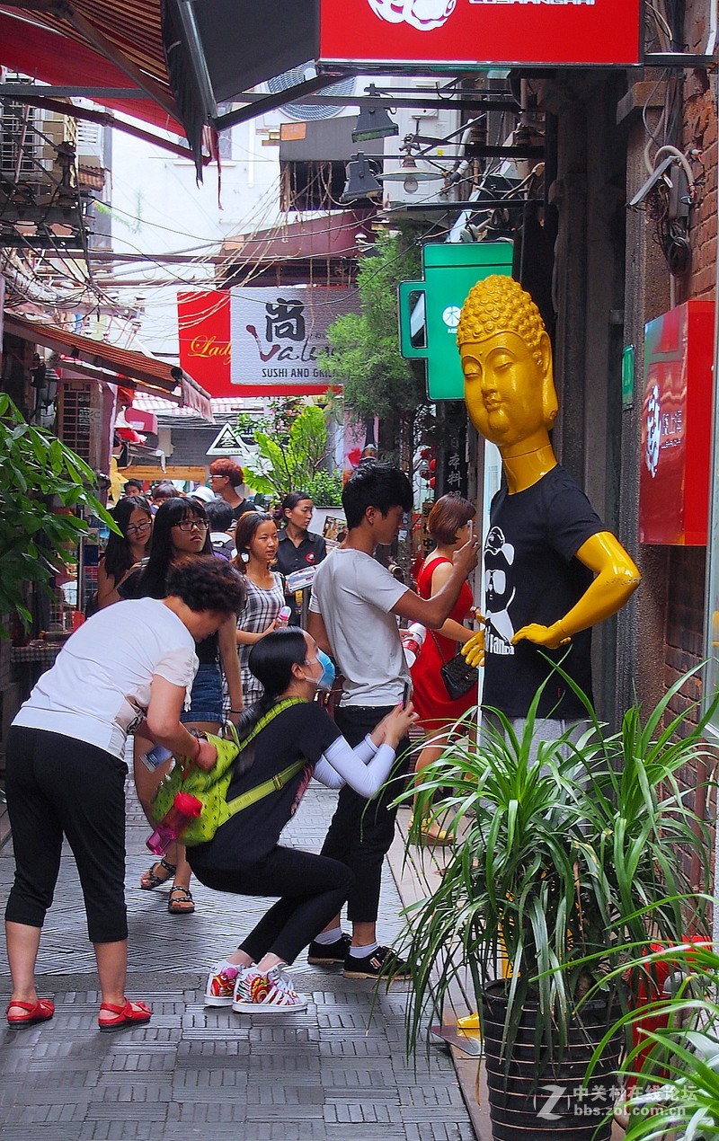 熙熙攘攘田子坊