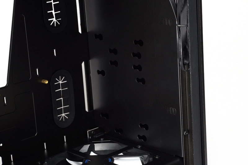 Nvidia GTX1080+乔思伯RM3+技嘉Sniper 绿色信仰装机