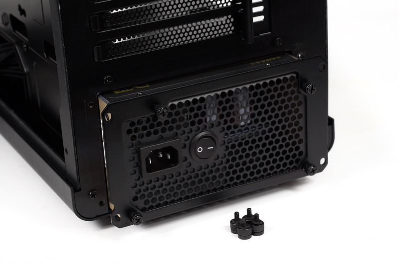 Nvidia GTX1080+乔思伯RM3+技嘉Sniper 绿色信仰装机