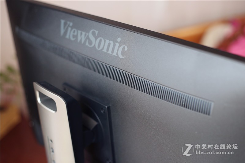 ＃优秀的设计师，需要一款优秀的显示器＃ 优派VP2768外观测评