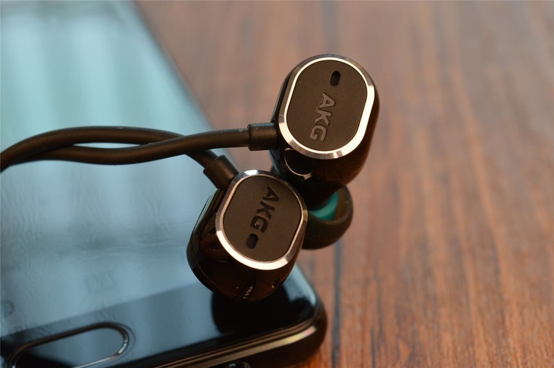 #聆听致美之音#AKG N20NC降噪耳机图赏篇