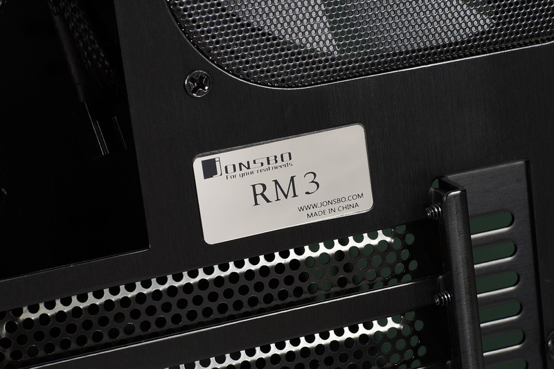 Nvidia GTX1080+乔思伯RM3+技嘉Sniper 绿色信仰装机