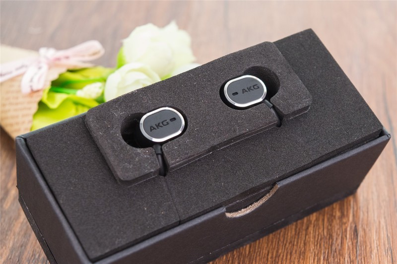 #聆听致美之音#AKG N20NC降噪耳机图赏篇