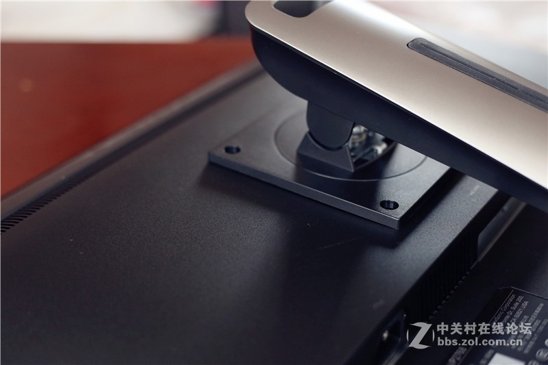 ＃优秀的设计师，需要一款优秀的显示器＃ 优派VP2768外观测评