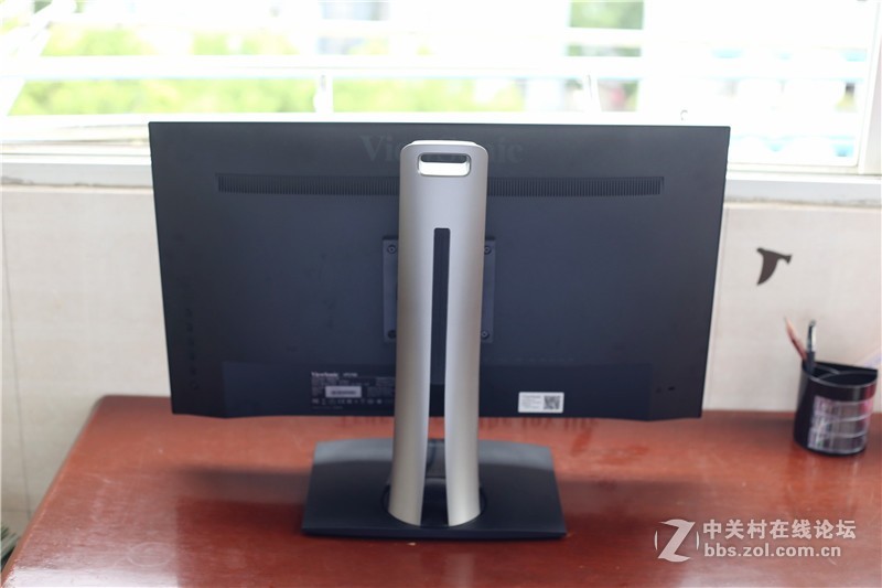 ＃优秀的设计师，需要一款优秀的显示器＃ 优派VP2768外观测评