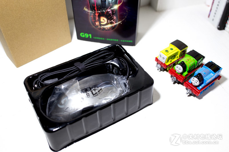 感受放荡不羁的青春！富勒G91青春版游戏鼠标入手体验