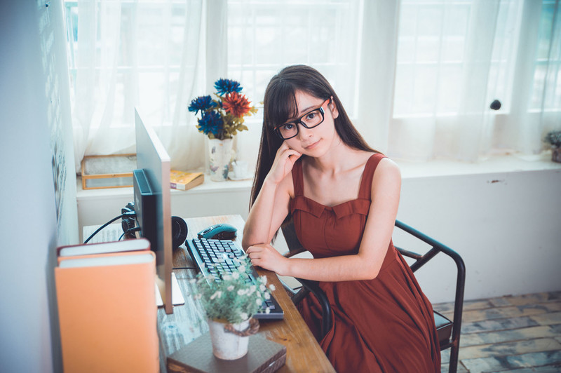 美女摄影师真情告白——HKC B5000摄影发烧友的真爱