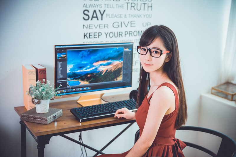 美女摄影师真情告白——HKC B5000摄影发烧友的真爱