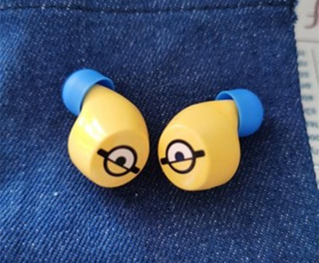 小黄人外观让你一见钟情，性能出乎意料！漫步者W3体验